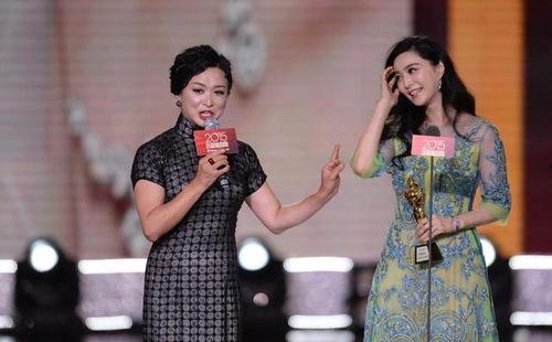 明星牵手爆料最新图片大全,最新甜蜜曝光图集大盘点  第3张